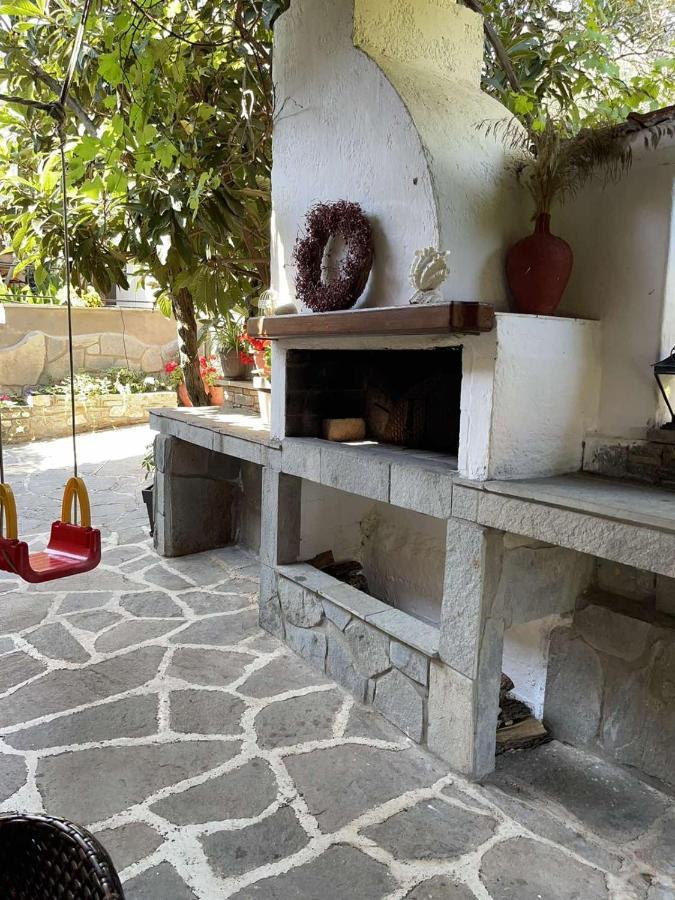 Pensjonat Theodoras House Nea Iraklitsa Zewnętrze zdjęcie