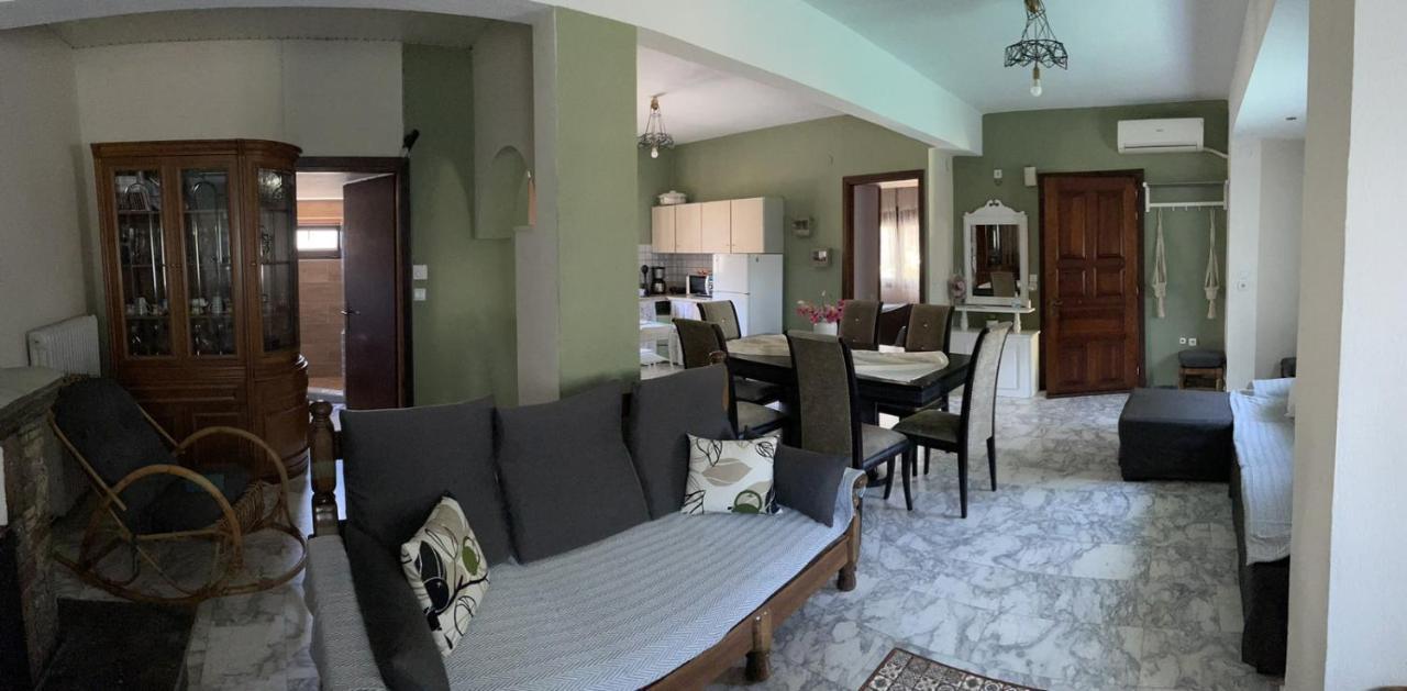 Pensjonat Theodoras House Nea Iraklitsa Zewnętrze zdjęcie
