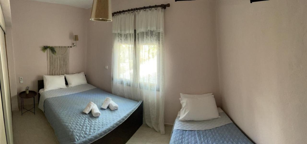Pensjonat Theodoras House Nea Iraklitsa Zewnętrze zdjęcie